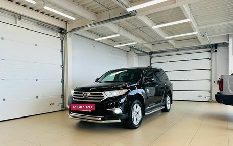 Toyota Highlander III, 2010 год, 2 089 000 рублей, 2 фотография