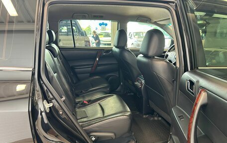 Toyota Highlander III, 2010 год, 2 089 000 рублей, 18 фотография