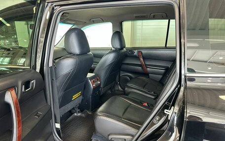 Toyota Highlander III, 2010 год, 2 089 000 рублей, 17 фотография
