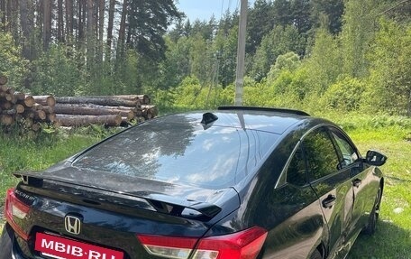Honda Accord IX рестайлинг, 2017 год, 1 400 000 рублей, 6 фотография