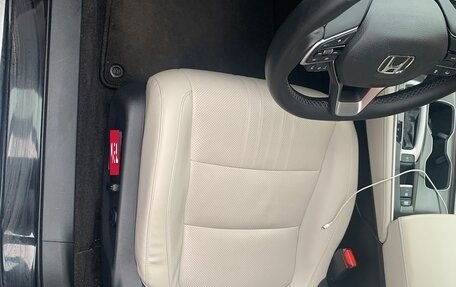 Honda Accord IX рестайлинг, 2017 год, 1 400 000 рублей, 22 фотография