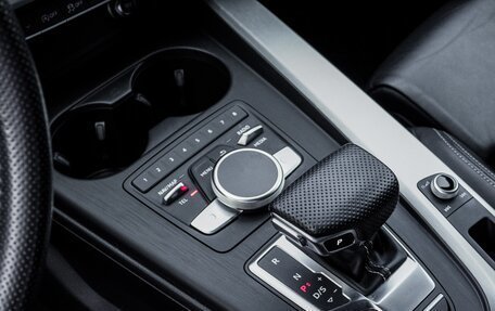 Audi A5, 2018 год, 2 800 000 рублей, 24 фотография