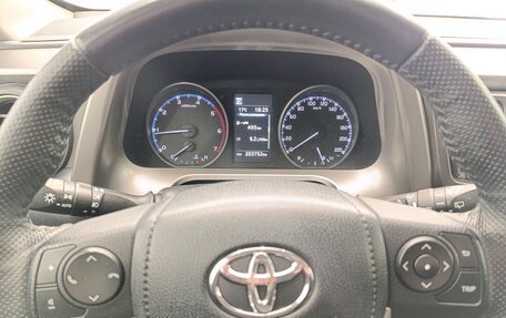Toyota RAV4, 2018 год, 2 430 000 рублей, 17 фотография