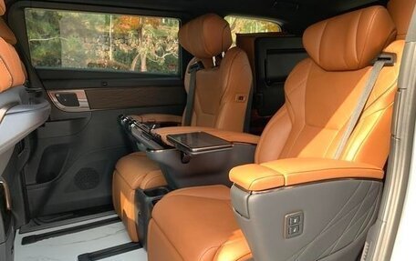 Toyota Vellfire, 2023 год, 13 000 777 рублей, 11 фотография
