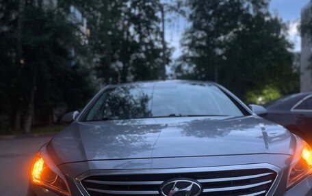 Hyundai Sonata VII, 2016 год, 1 355 000 рублей, 1 фотография