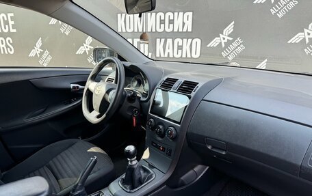 Toyota Corolla, 2011 год, 985 000 рублей, 20 фотография