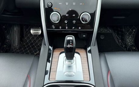 Land Rover Discovery Sport I рестайлинг, 2021 год, 3 100 000 рублей, 9 фотография