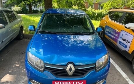 Renault Logan II, 2014 год, 400 000 рублей, 2 фотография
