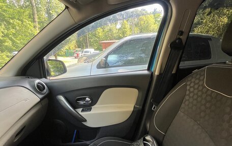 Renault Logan II, 2014 год, 400 000 рублей, 19 фотография