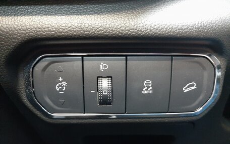 Haval Jolion, 2024 год, 2 240 000 рублей, 18 фотография