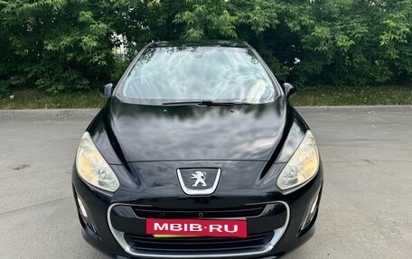 Peugeot 308 II, 2011 год, 550 000 рублей, 2 фотография