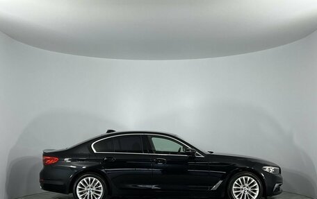 BMW 5 серия, 2019 год, 3 389 000 рублей, 4 фотография