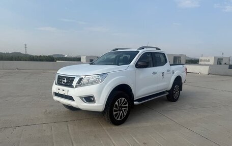 Nissan Navara (Frontier), 2021 год, 2 415 000 рублей, 3 фотография