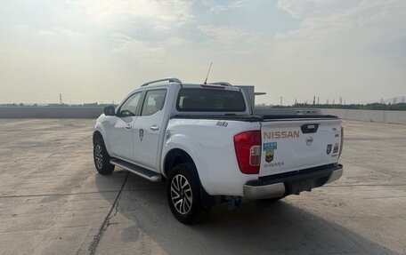 Nissan Navara (Frontier), 2021 год, 2 415 000 рублей, 7 фотография