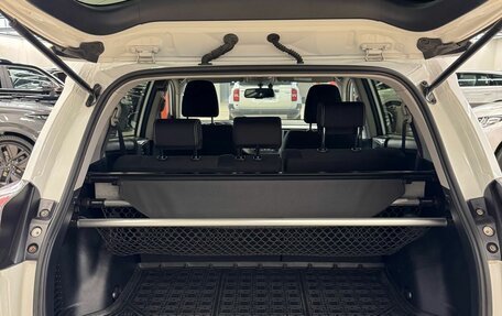 Toyota RAV4, 2018 год, 2 490 000 рублей, 10 фотография