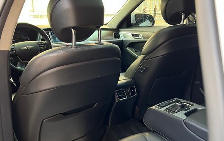 Genesis G80 I, 2017 год, 2 800 000 рублей, 16 фотография