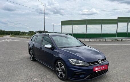 Volkswagen Golf R VII, 2020 год, 3 700 000 рублей, 3 фотография