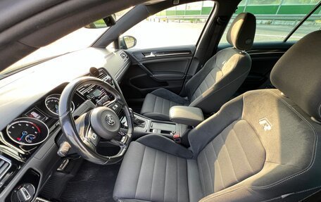 Volkswagen Golf R VII, 2020 год, 3 700 000 рублей, 24 фотография