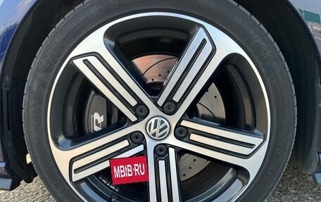 Volkswagen Golf R VII, 2020 год, 3 700 000 рублей, 15 фотография