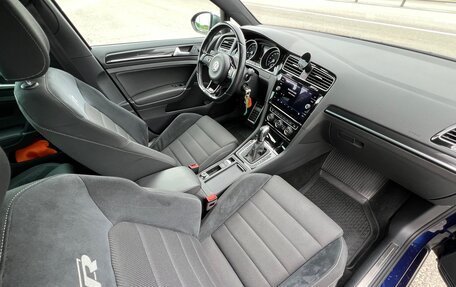 Volkswagen Golf R VII, 2020 год, 3 700 000 рублей, 28 фотография