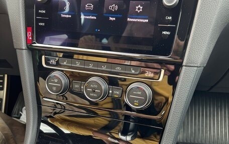 Volkswagen Golf R VII, 2020 год, 3 700 000 рублей, 35 фотография