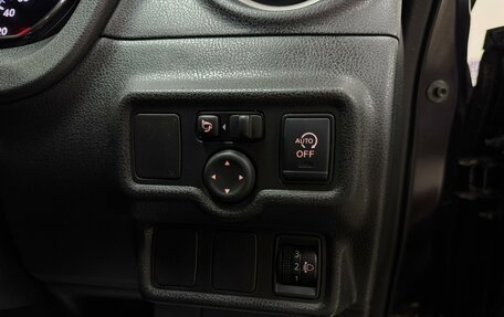 Nissan Note II рестайлинг, 2013 год, 811 000 рублей, 19 фотография