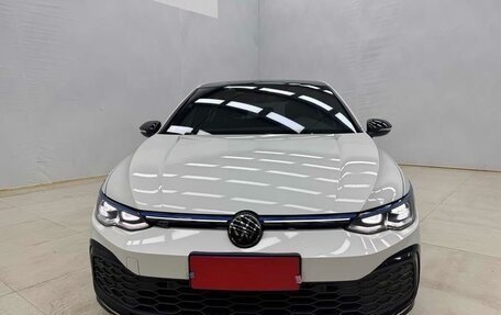 Volkswagen Golf VIII, 2022 год, 2 150 000 рублей, 3 фотография