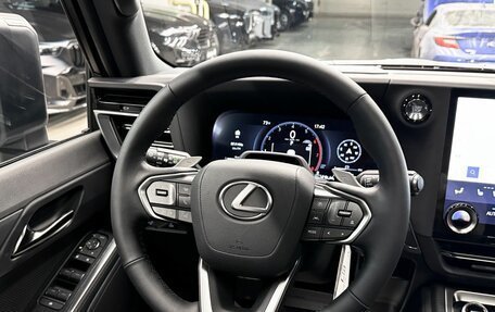 Lexus GX, 2024 год, 13 490 000 рублей, 16 фотография