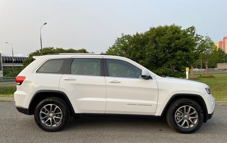 Jeep Grand Cherokee, 2013 год, 2 230 000 рублей, 18 фотография