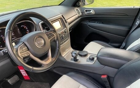 Jeep Grand Cherokee, 2013 год, 2 230 000 рублей, 26 фотография