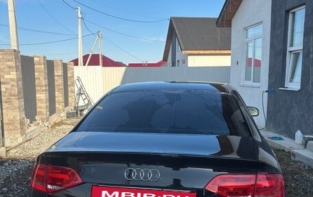 Audi A4, 2011 год, 850 000 рублей, 6 фотография