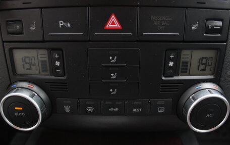 Volkswagen Touareg III, 2008 год, 1 155 000 рублей, 25 фотография