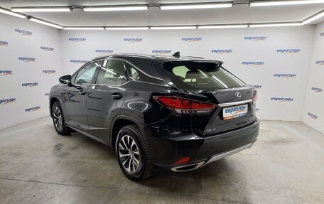 Lexus RX IV рестайлинг, 2021 год, 4 900 000 рублей, 6 фотография