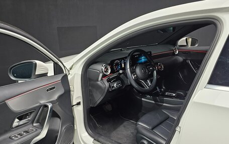 Mercedes-Benz A-Класс, 2022 год, 2 610 000 рублей, 7 фотография