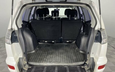 Mitsubishi Outlander III рестайлинг 3, 2011 год, 1 150 000 рублей, 12 фотография