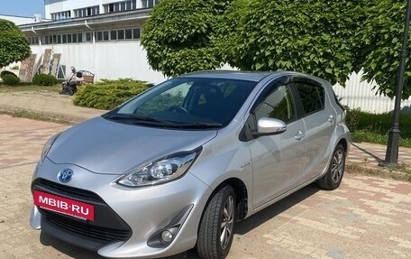 Toyota Aqua I, 2017 год, 1 360 000 рублей, 3 фотография
