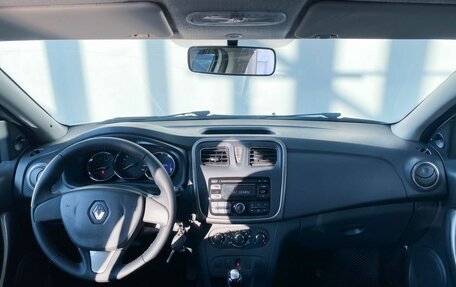Renault Logan II, 2016 год, 860 000 рублей, 15 фотография