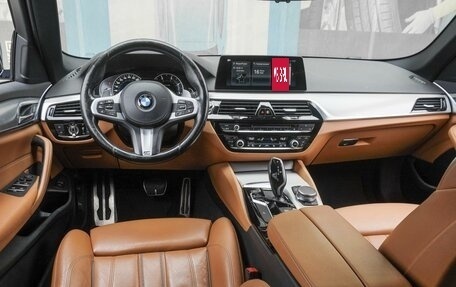 BMW 5 серия, 2018 год, 3 150 000 рублей, 6 фотография