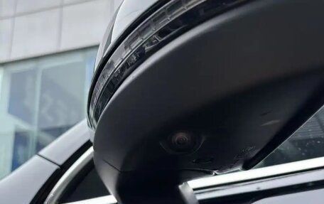Volkswagen Tiguan II, 2022 год, 2 600 000 рублей, 8 фотография