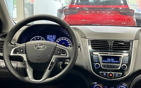 Hyundai Solaris II рестайлинг, 2016 год, 929 900 рублей, 11 фотография