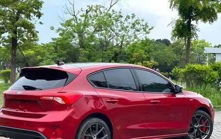 Ford Focus IV, 2022 год, 1 390 000 рублей, 3 фотография
