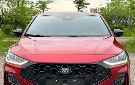 Ford Focus IV, 2022 год, 1 390 000 рублей, 2 фотография