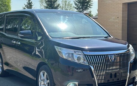 Toyota Esquire I, 2015 год, 2 350 000 рублей, 3 фотография