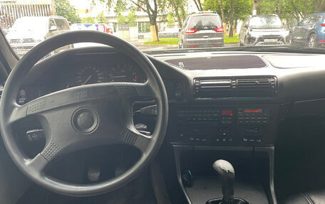 BMW 5 серия, 1993 год, 500 000 рублей, 11 фотография