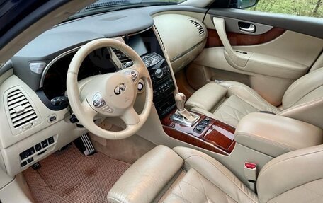 Infiniti FX II, 2013 год, 1 250 000 рублей, 2 фотография