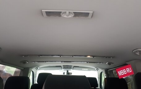 Volkswagen Caravelle T6 рестайлинг, 2017 год, 3 000 000 рублей, 10 фотография