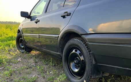 Volkswagen Vento, 1992 год, 200 000 рублей, 3 фотография