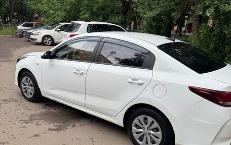 KIA Rio IV, 2020 год, 1 490 000 рублей, 2 фотография
