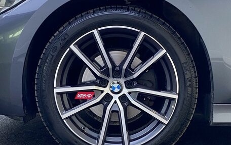 BMW 3 серия, 2019 год, 2 949 000 рублей, 18 фотография