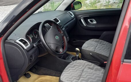 Skoda Fabia II, 2008 год, 550 000 рублей, 12 фотография